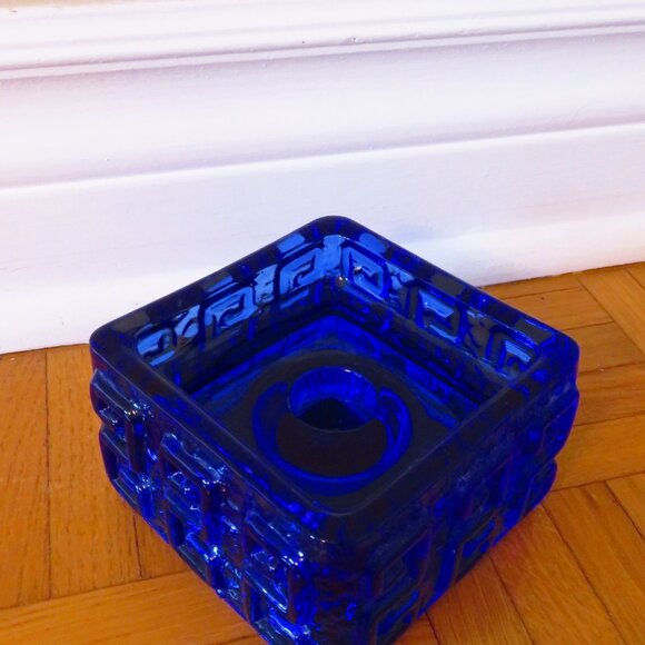 Vintage 60s Scandinavian square candle holde heavy blue glass Rihimaki "Talari" - Picture 2 of 8
